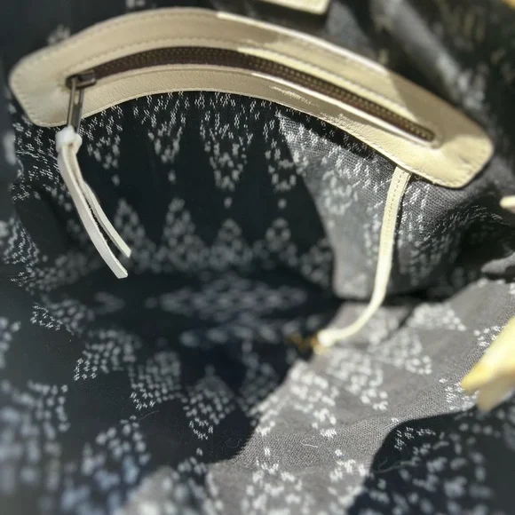 Stylish Multicolor Tote Bag - Picture 5 of 11